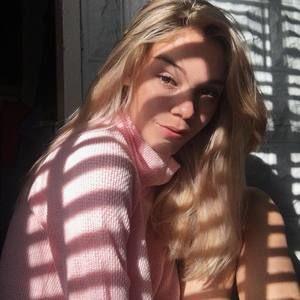 Meet your Posher, Marta